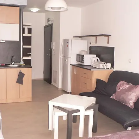 Apartment Nexus Galaxy Center